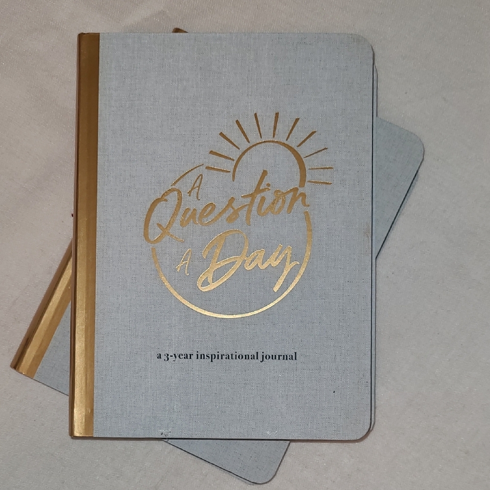 Daily Reflection Journal - Gray with Gold Accents
